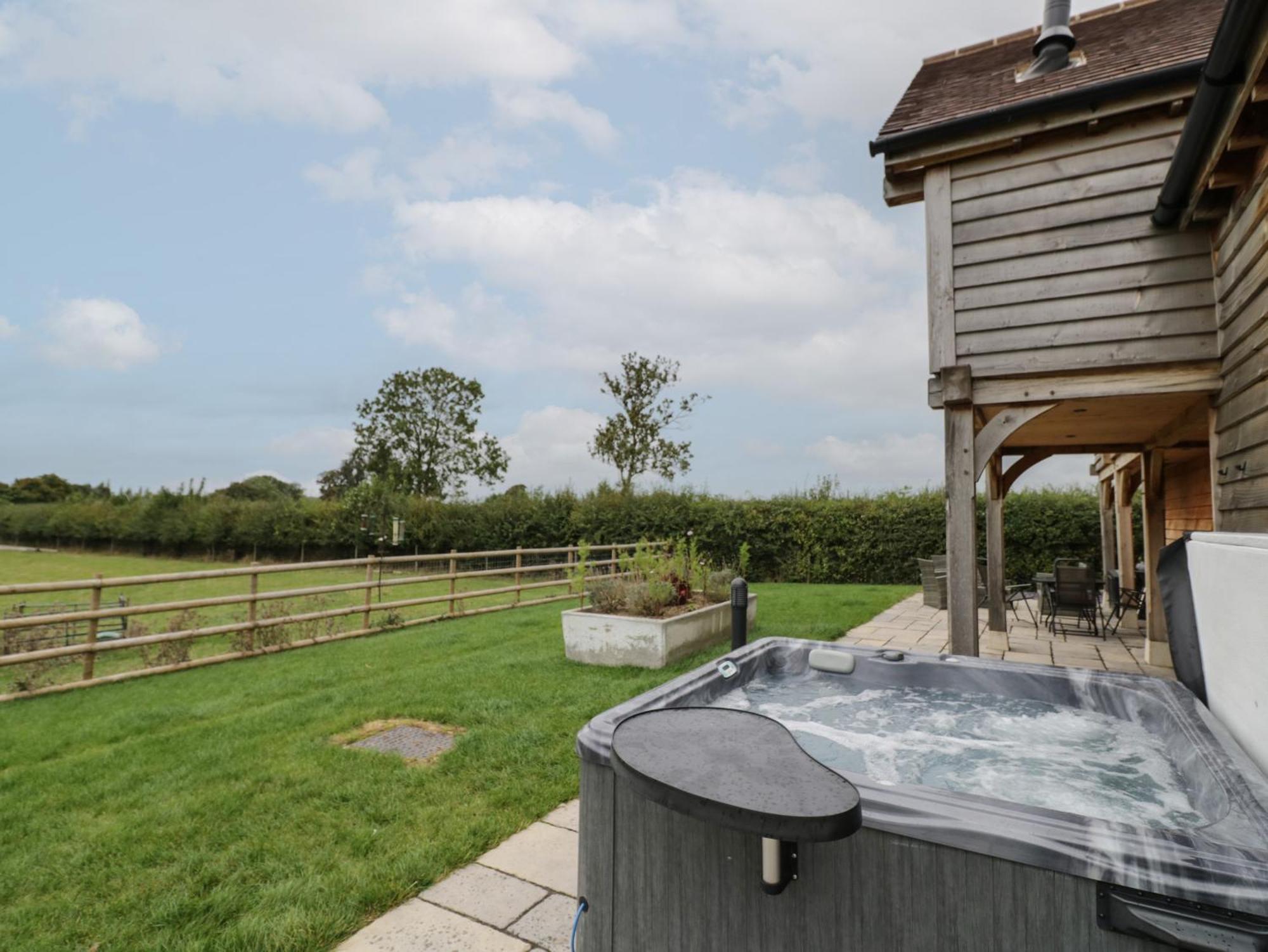 Hallgarth Farm Holiday Lodge Першор Екстер'єр фото
